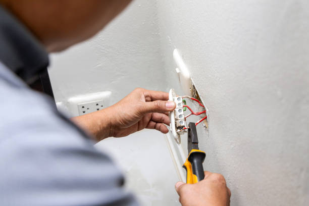Best Affordable Emergency Electrician  in Parlier, CA
